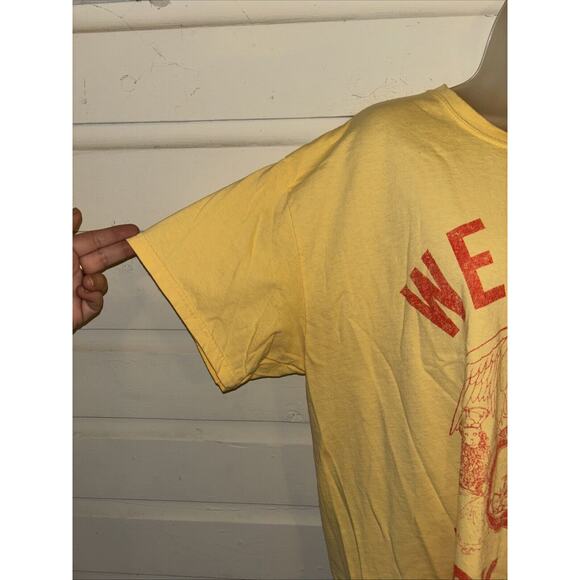 Queen Official Merch 100% Cotton Short Sleeve Oversized Tshirt Size L - Picture 6 of 8